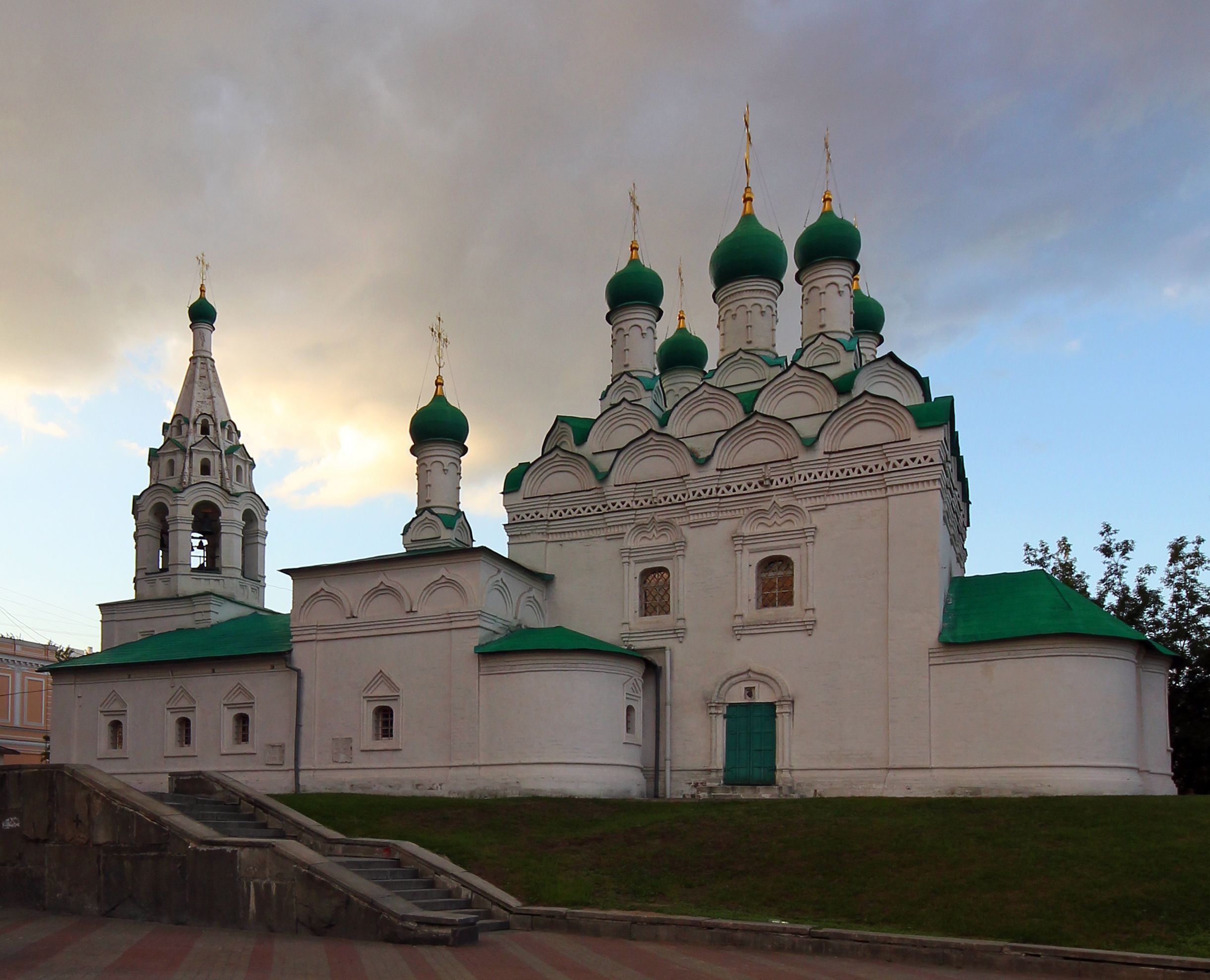 церковь на новом арбате в москве