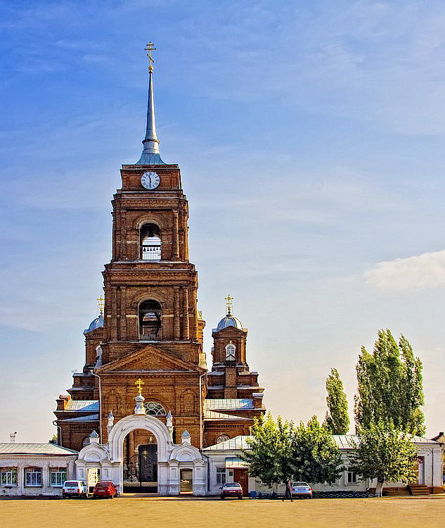 Бутурлиновка. Спасо-Преображенский собор Бутурлиновка. Преображенский собор Бутурлиновка. Воронежская область город Бутурлиновка Спасо-Преображенский собор. Бутурлиновка Воронежской Преображенский храм области.