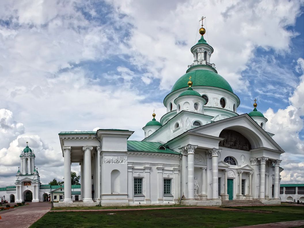 Спасо Яковлевский монастырь Ростов